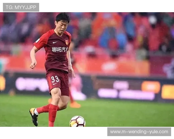 国足备战亚洲杯全力冲刺年轻球员成核心力量